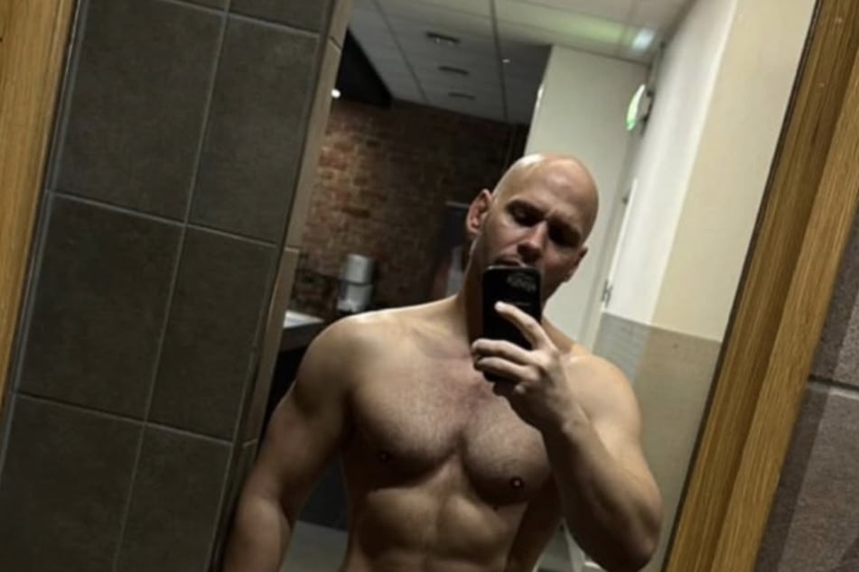 Auf Social Media teilt der 39-Jährige zudem Fitness-Inhalte.