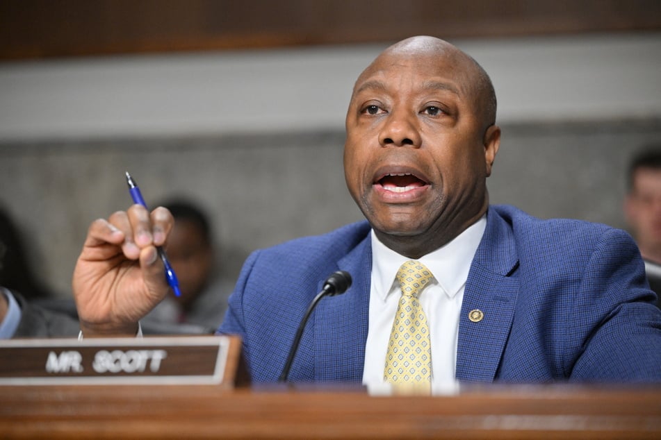 Papers filed with the Federal Election Commission showed on Friday that Tim Scott is running for president.