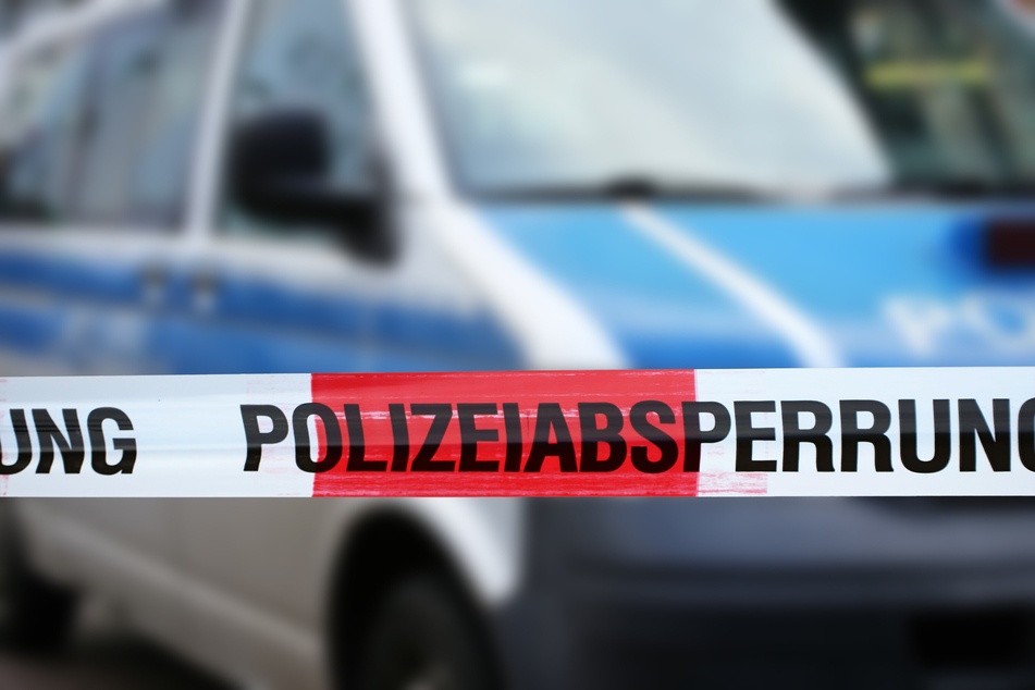 Die Polizei ermittelt nach einem Leichenfund in Düsseldorf. (Symbolbild)