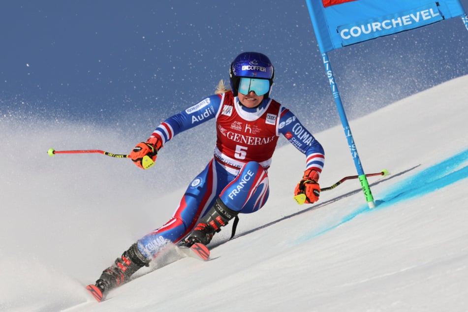 Ski Alpin News und Ergebnisse von heute gibt es auf TAG24.© dpa/AP/Marco Trovati