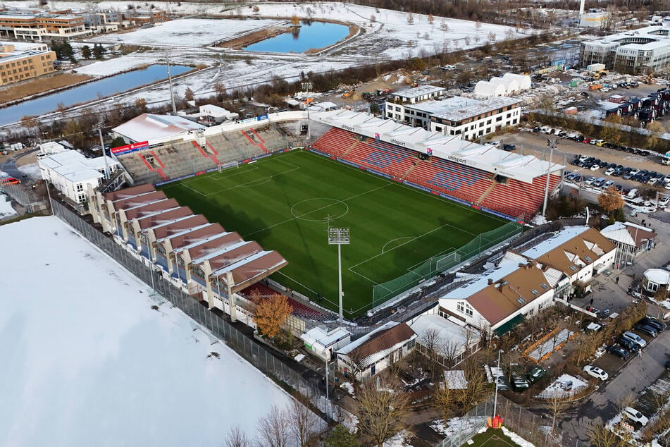 Der Sportpark Unterhaching ist für das Spiel am Sonntag gesperrt worden.