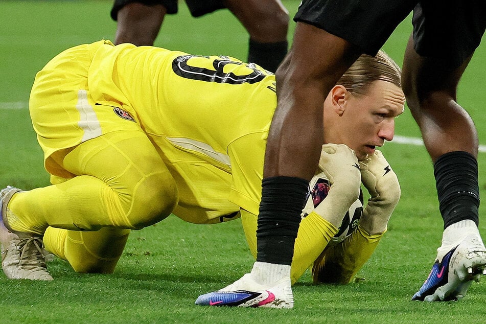 Hält seinen Kasten bislang sauber: SPG-Keeper Matvey Safonov (27).