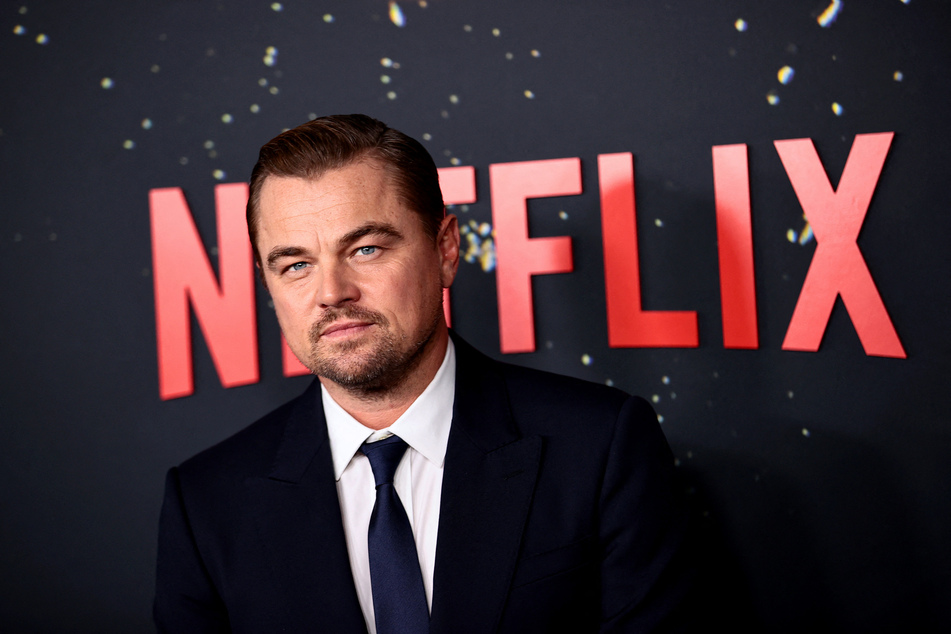 Leonardo DiCaprio (47) soll "sehr verliebt" in Gigi Hadid (27) sein.