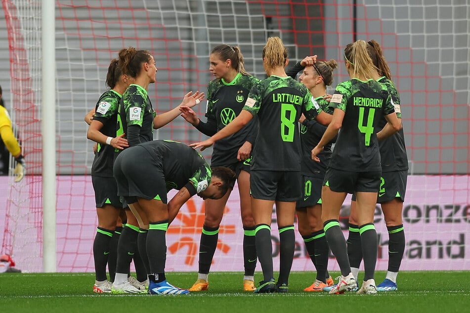 Am Ende freuten sich die Gäste: Trotz großen Einsatzes blieben RB Leipzigs Frauen am Samstag ohne Erfolg. Der Sieg ging an Wolfsburg.