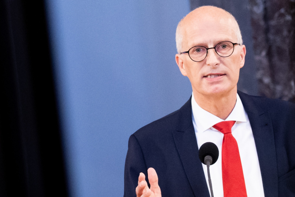 Bürgermeister Peter Tschentscher (54, SPD) kann weitere Corona-Lockerungen verkünden.