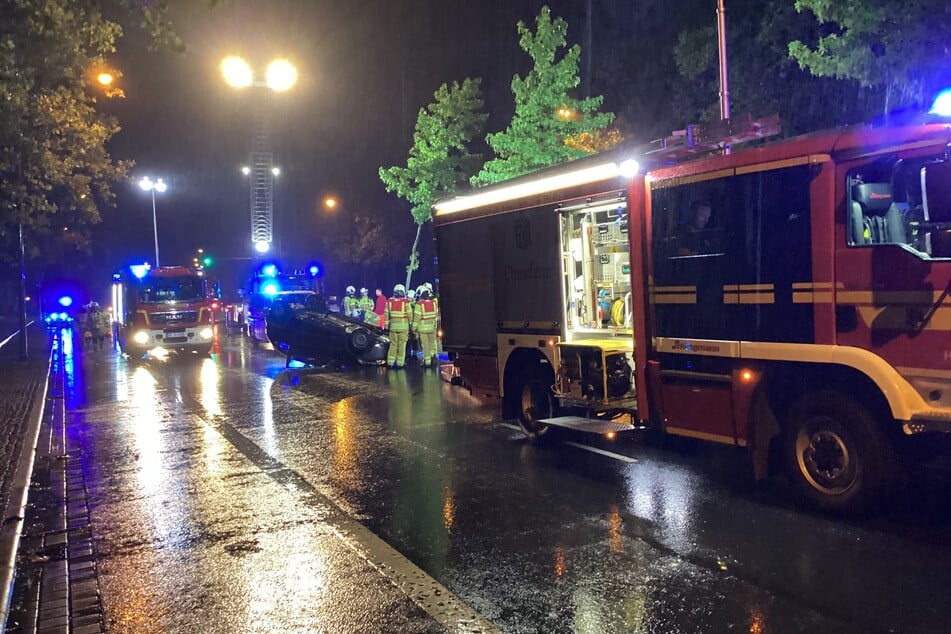 In den frühen Morgenstunden kam es am Dienstag auf der Fetscherstraße zu einem Verkehrsunfall.