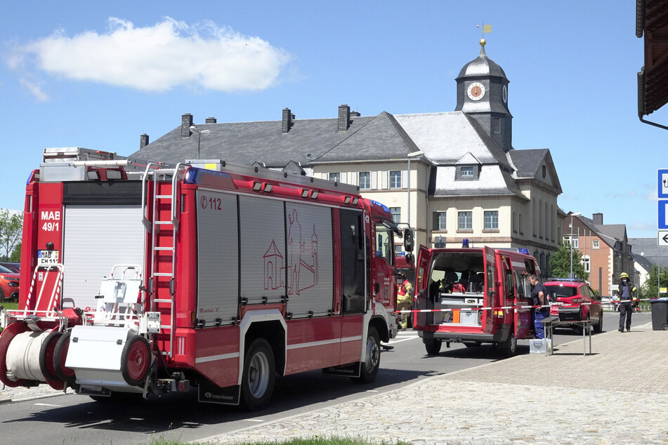 Wegen einem Brief mit unbekanntem weißen Pulver kam es am Dienstagmittag zu einem ABC-Einsatz im Amtsgericht Marienberg.
