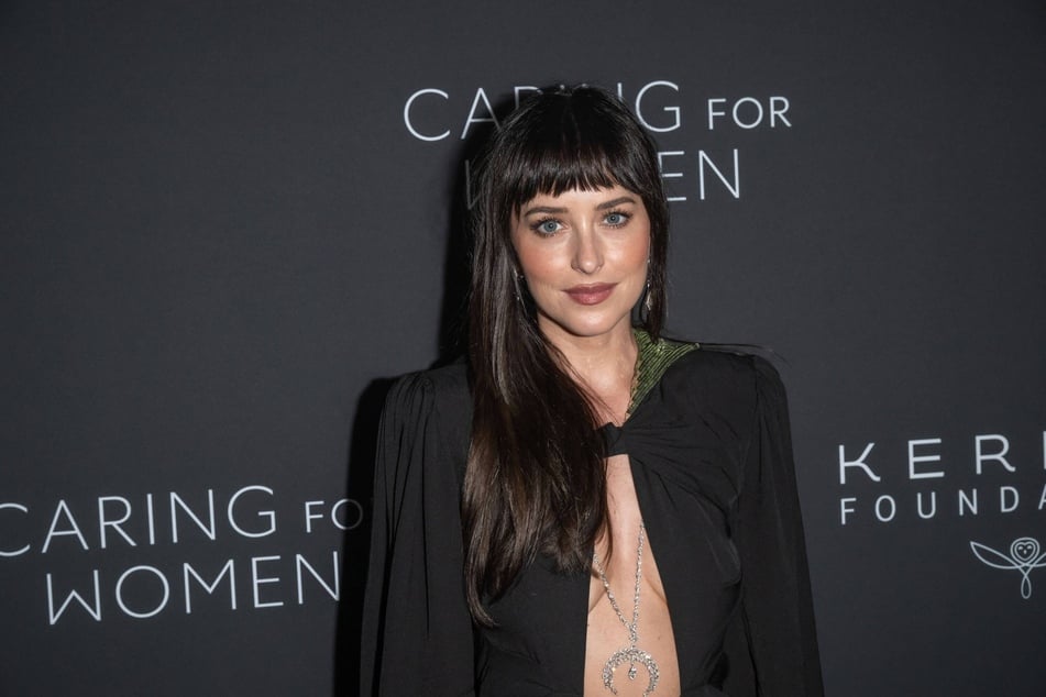 Dakota Johnson (36) scheut sich nicht, über Sex zu sprechen.