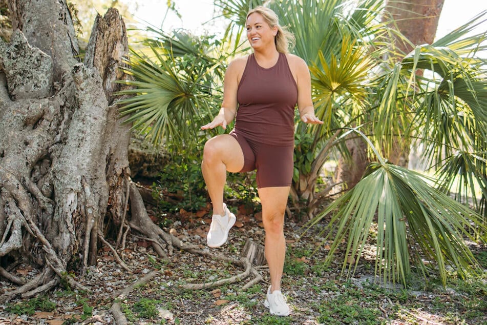 This workout app can help you lose weight simply by walking