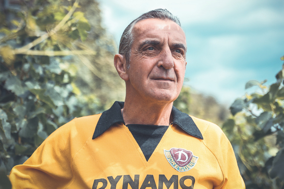 Dynamo-Legende Ralf Minge (63) blickt aus der Distanz der Pillnitzer Weinberge auf das, was sich bei seinem Ex-Verein abspielt.