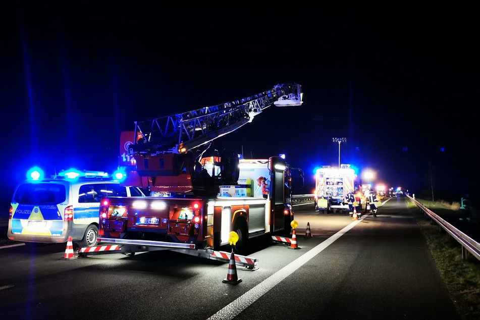 Tödlicher Unfall auf der A38: Verkehr staut sich bei der Abfahrt Leipzig-Süd