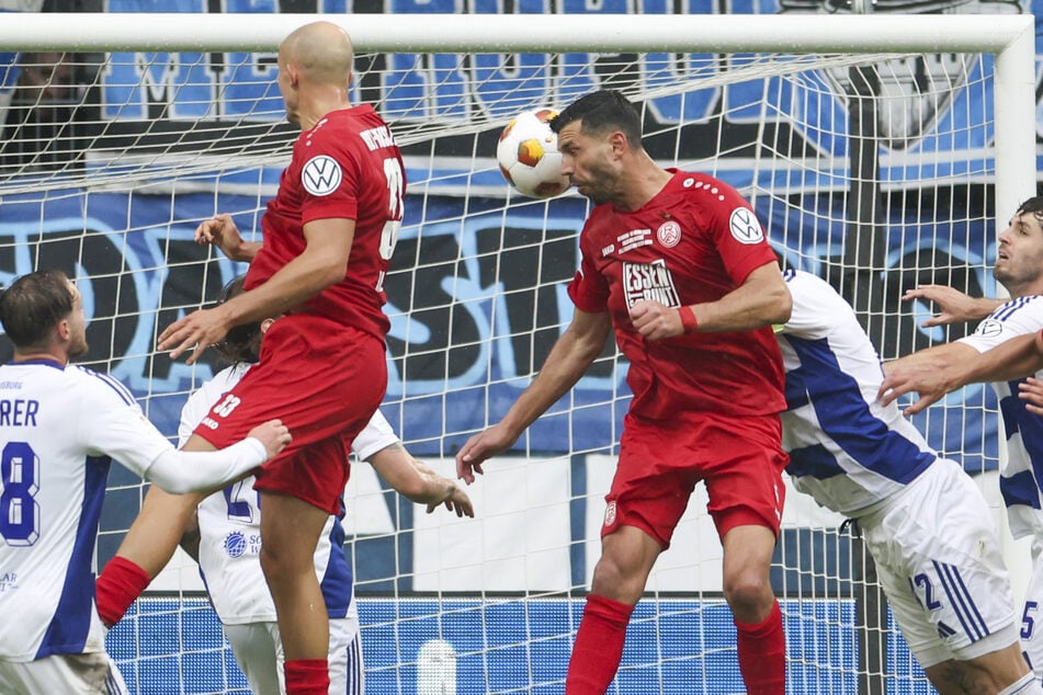 Gefühlt waren wir und der MSV Duisburg schon ind er Halbzeit, als Essen durch Klaus Gjasula zum 1:1 zuschlug.