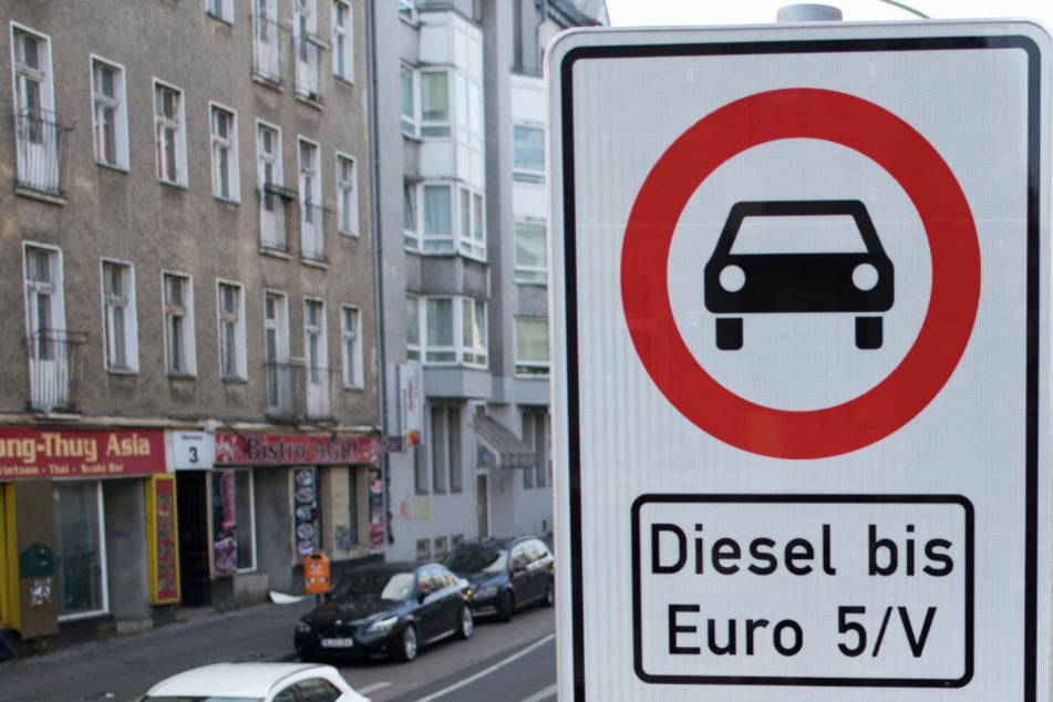 Das Foto aus dem November 2019 zeigt eine Dieselfahrverbots-Zone in Berlin.