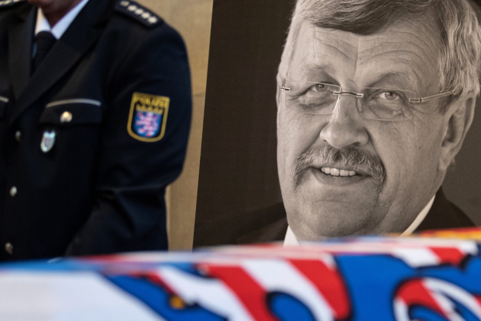 Das Konterfei von Walter Lübcke war am 13. Juni 2019 bei einem Trauergottesdienst in Kassel zu sehen.