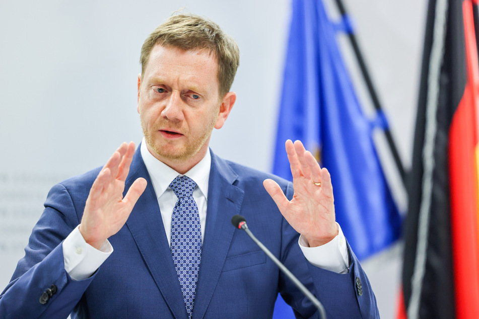 Sachsens Ministerpräsident Michael Kretschmer (46, CDU) hat für Dienstag zu einem Impfgipfel eingeladen. (Archivbild)