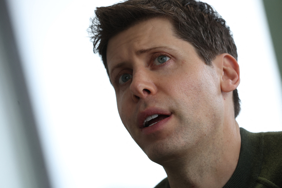 OpenAI co-founder Sam Altman will return as CEO of the company, just days after being fired by the board.
