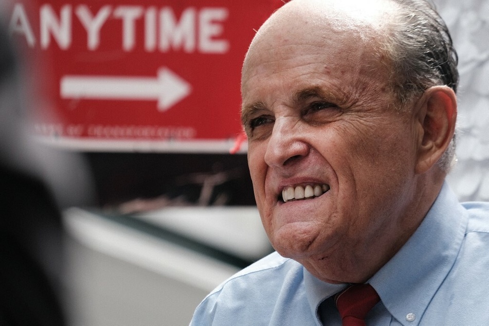 Rudy Giuliani yelled profanities at a fellow attendee of a pro-Israel parade in NYC on Sunday.
