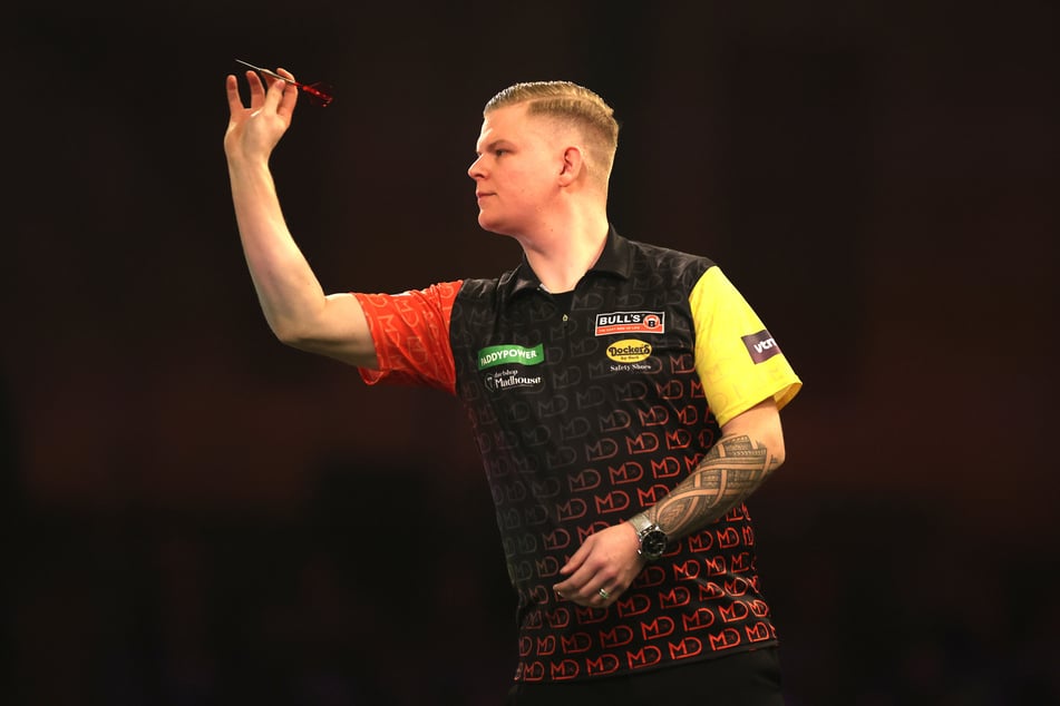 Para Mike De Decker (30 años), el Campeonato Mundial de dardos terminó ya en la primera ronda.