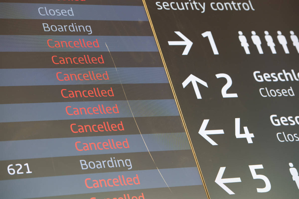 Warnstreik am BER: Sämtliche Starts von Passagierflügen abgesagt