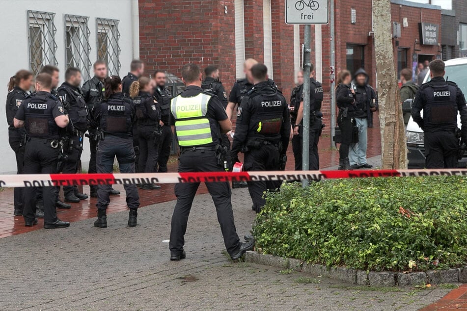 Die Polizei war im Großaufgebot vor Ort, da die Lage zunächst unklar war.