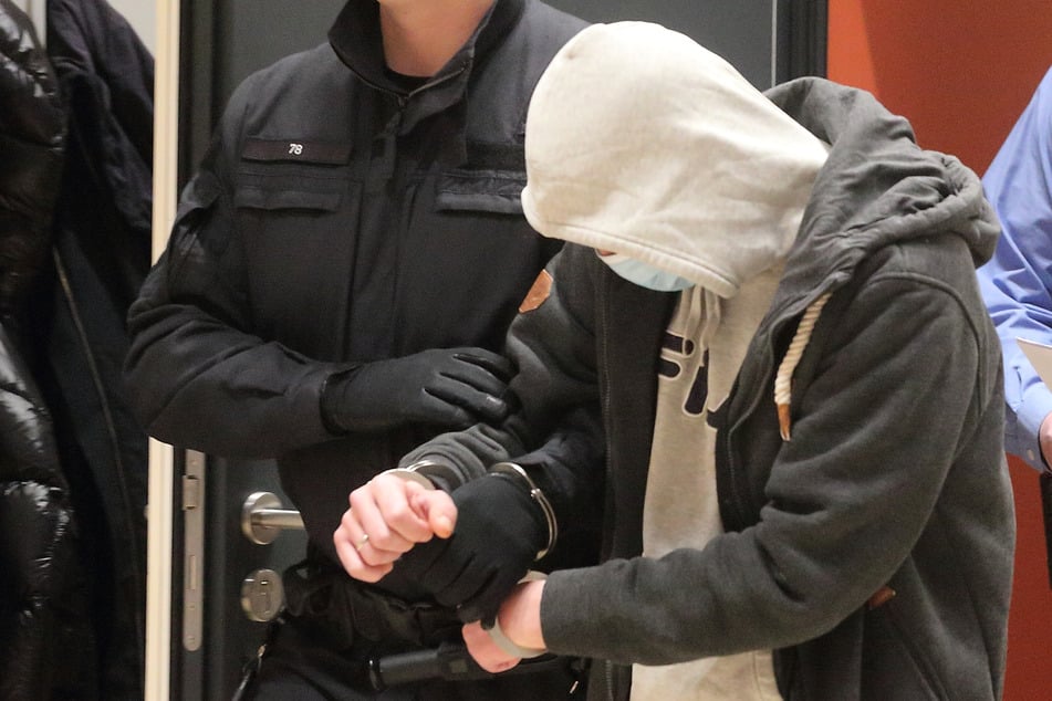 Maik S. (44) gestand die Taten. Er habe sich über die möglichen Folgen "keine Gedanken gemacht".