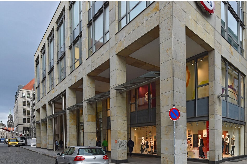 Neben der Filiale auf der Seestraße verfügt C&amp;A noch über zwei weitere Geschäfte in Dresden.
