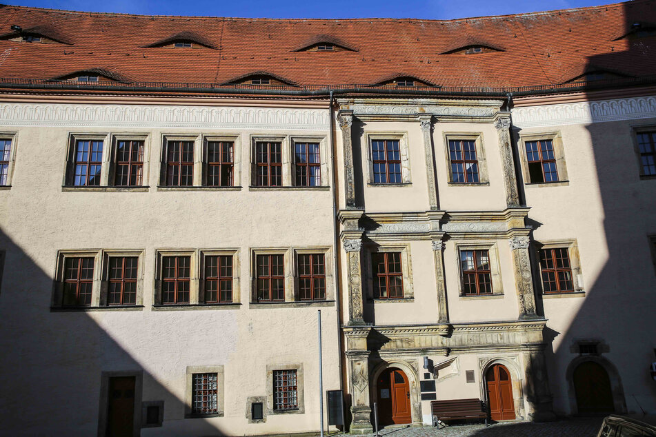 Das Amtsgericht Dippoldiswalde verhandelt gegen einen Ingenieur, der eine Nazi-Seite unterstützt haben soll.