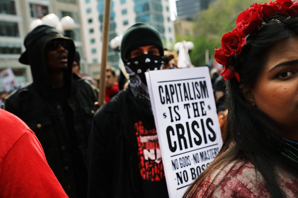 Workers' rights worldwide are in "free fall," new report warns