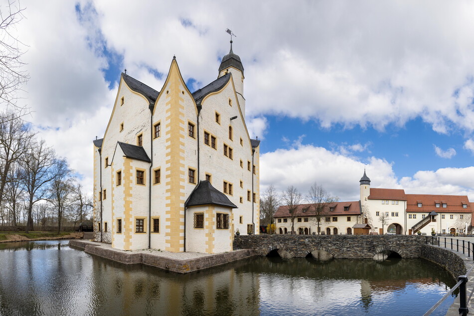 Im Wasserschloss Klaffenbach wird das Märchen vom "Froschkönig" gezeigt.