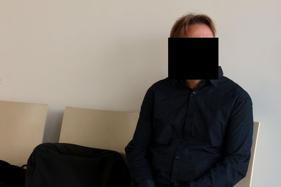"Spricht doch nichts dagegen, dass ich 'Hallo' sage!": Stalker redet seine Taten klein