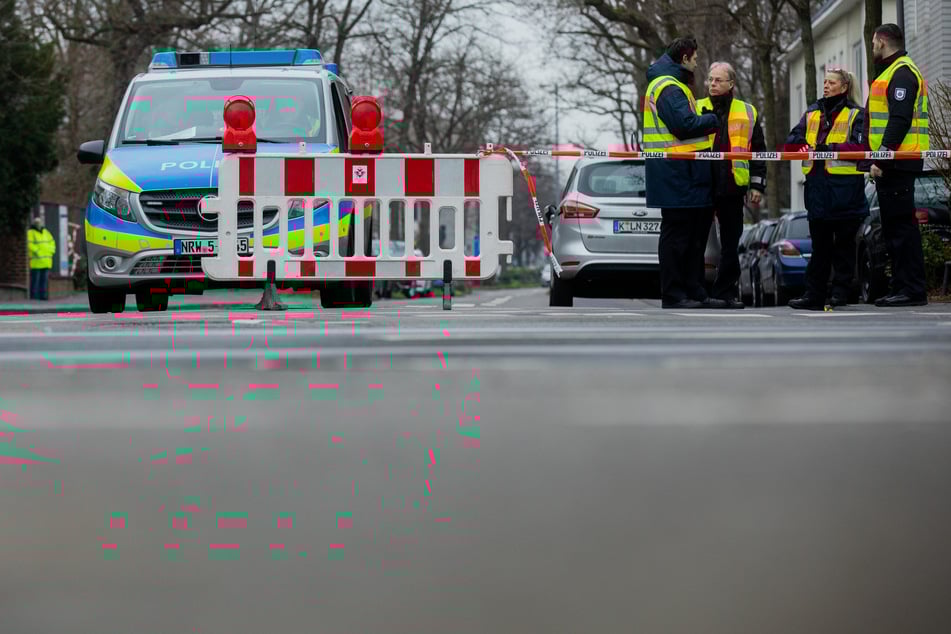 Der Blindgänger wurde in Köln-Klettenberg gefunden. Die Bombe hat einen Langzeitzünder. (Symbolbild)