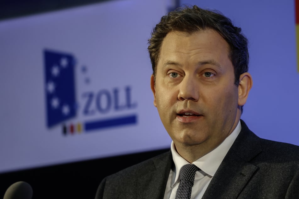 Vizekanzler Lars Klingbeil (48, SPD) lobte den Fund als großen Erfolg im Kampf gegen den internationalen Drogenhandel.