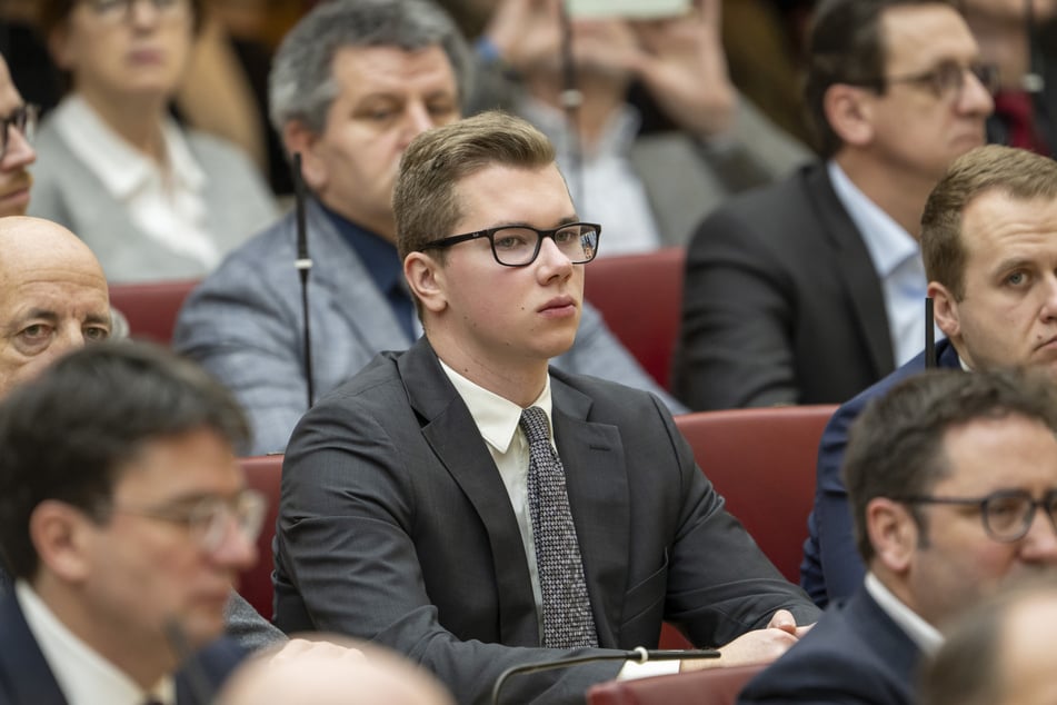 Daniel Halemba (23, AfD) steht nach wie vor im Fokus der Staatsanwaltschaft Würzburg.