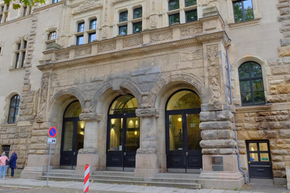 Am Mittwoch startete der Prozess wegen Missbrauchs von Berufsbezeichnungen vor dem Amtsgericht Leipzig.