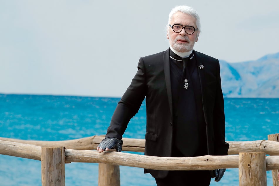 Lagerfeld bei der Präsentation der Chanel-Kollektion 2019 in Frankreich. (Archivfoto)