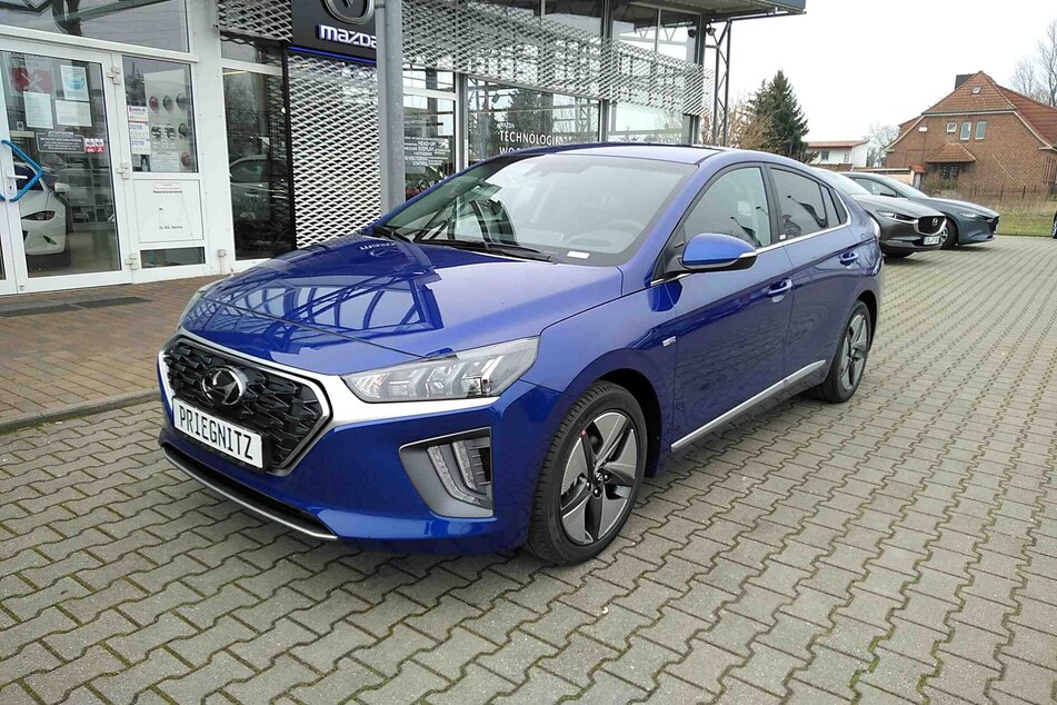 Technologiewochen-Sonderangebot: HYUNDAI IONIQ Hybrid für 23.000 Euro.