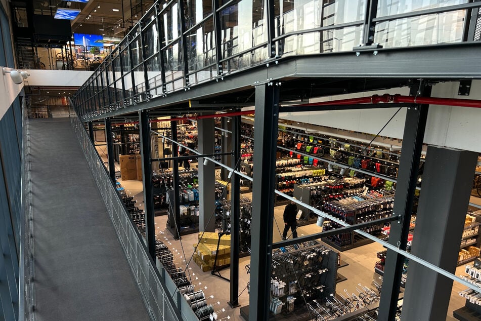 In der Chemnitzer Filiale erwartet Dich sogar ein Test-Parkour.