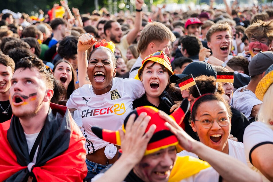 Public Viewing in Magdeburg: An der Festung Mark kann am Sonntag das EM-Finalspiel geschaut werden. (Symbolbild)