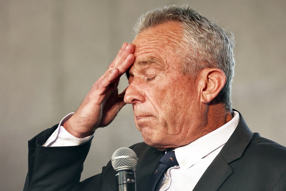 A new report claims that presidential candidate Robert F. Kennedy Jr. suffered cognitive issues in 2010 that he says were caused by brain worms.