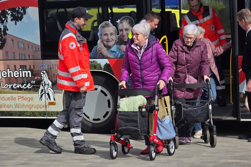 Die Senioren-Statisten bekamen ein Mittagessen in der Mensa.