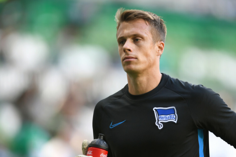 Hertha-Keeper Alexander Schwolow (28) warnt davor, sich auf dem jüngsten Erfolg auszuruhen.