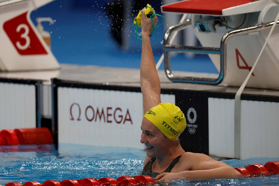 Ariarne Titmus of Australia just barely won the gold medal over Katie Ledecky in the women s 400m freestyle on Sunday