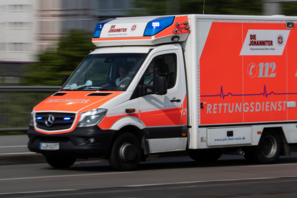 Die 15-Jährige musste ärztlich behandelt werden. (Symbolbild)