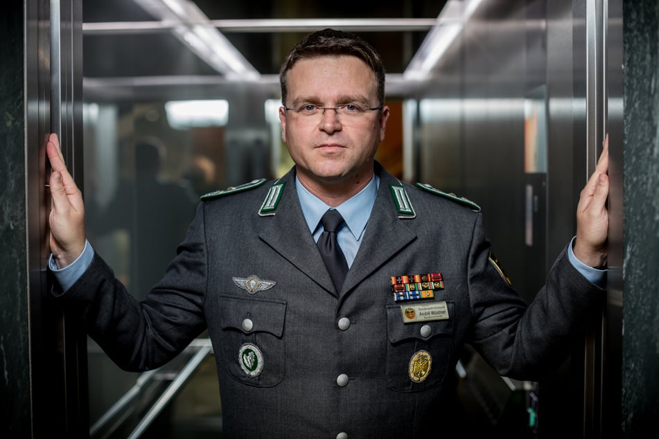 André Wüstner (48) hat die Entscheidung, aus Deutschland Panzerfäuste an die Ukraine zu liefern, als richtig untermauert.