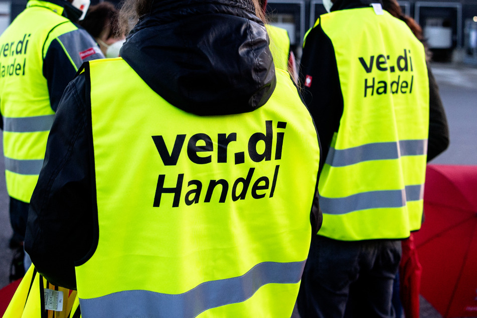 Im Hamburger Einzelhandel kommt es am Montag zu einem Warnstreik. (Symbolbild)