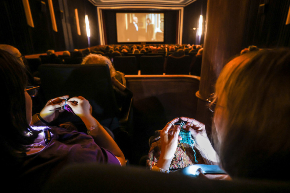 Jetzt kann auch in Chemnitzer Kinos gestrickt werden. (Symbolbild)