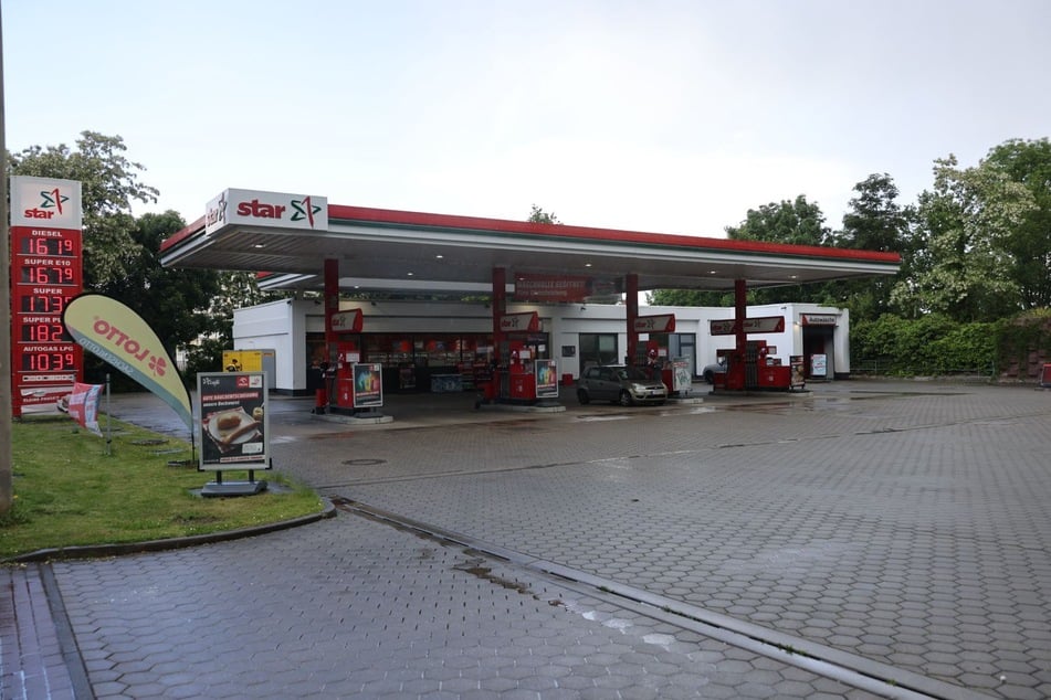 An dieser Star-Tankstelle im Stadtteil Böhlitz-Ehrenberg geschah der brutale Überfall.