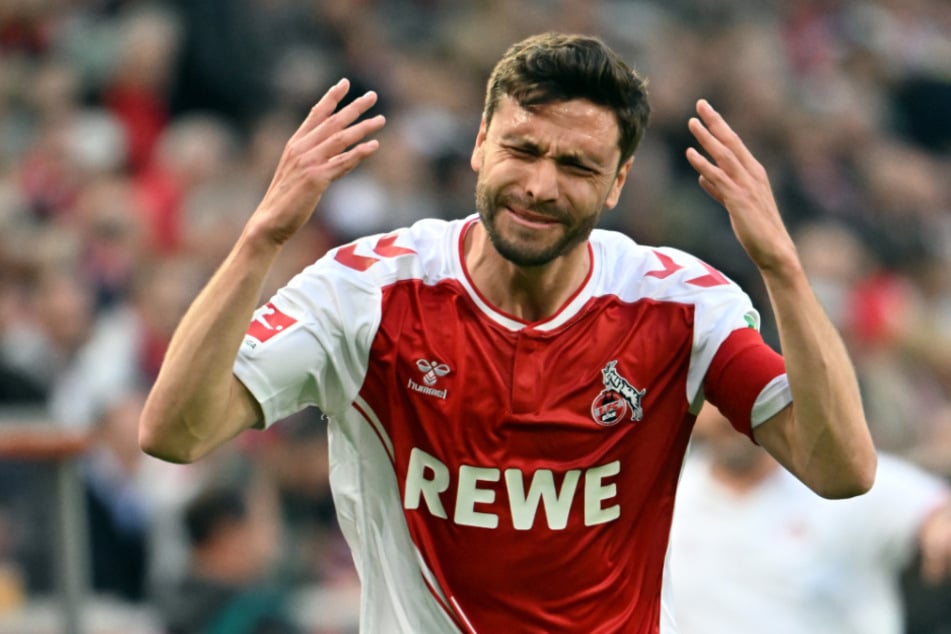 Neben dem Platz ein ruhiger Zeitgenosse, auf dem Platz ein emotionsgeladener Vulkan: Jonas Hector (34) war bekannt für seine Schiedsrichter-Schelten.