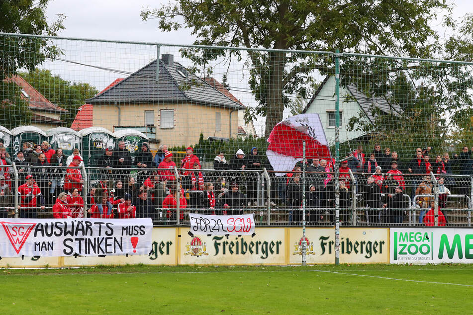 Einige Fans aus Weixdorf haben den Weg nach Leipzig auf sich genommen.