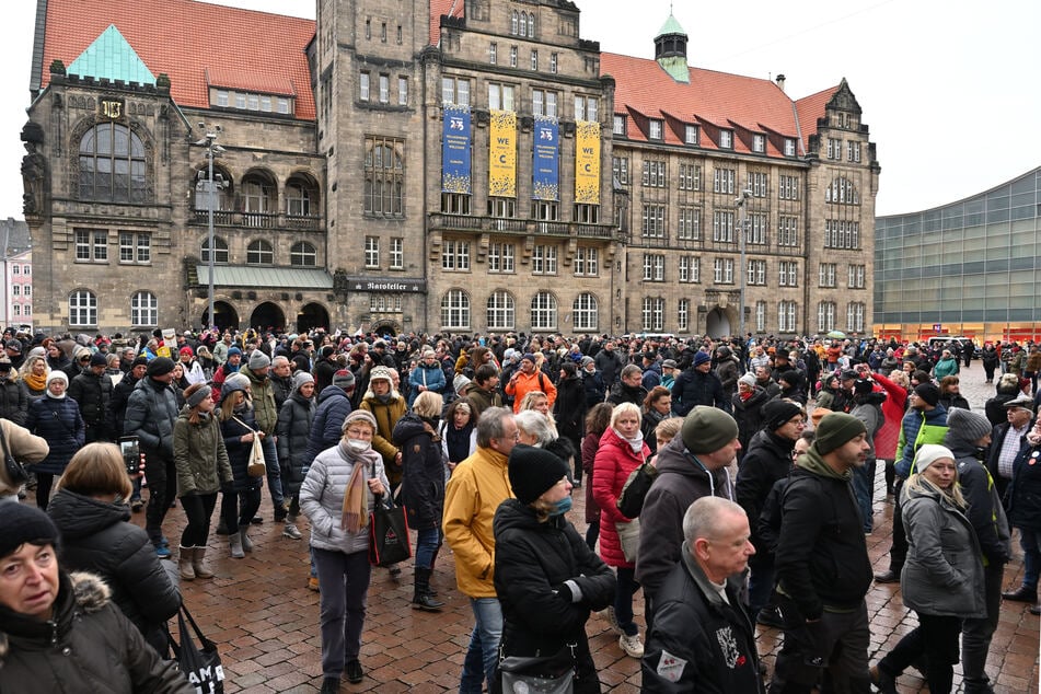 Nach Impfpflicht-Demo in Chemnitz mit tausenden Teilnehmern: Polizei ermittelt